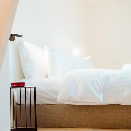 Heirloom - The Mansion Hotel